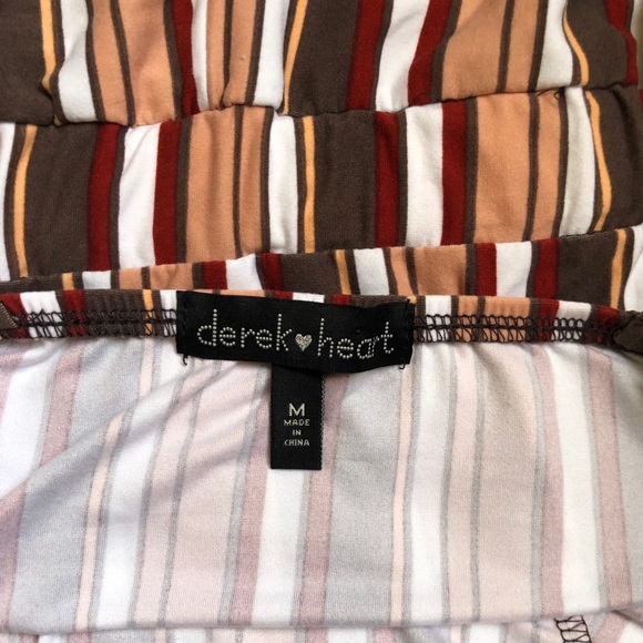 ✨NWOT! Striped Romper | Size Medium - Picture 7 of 7